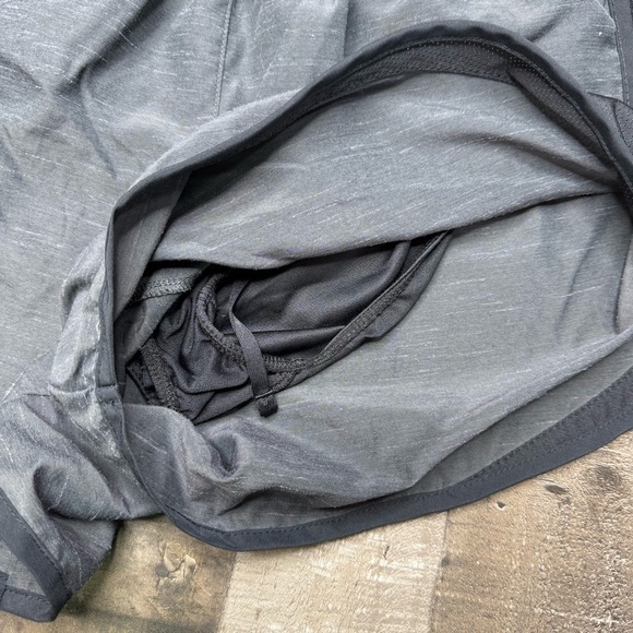 Nike Gray Athletic Shorts Lightweight Elastic Waistband - Picture 5 of 9